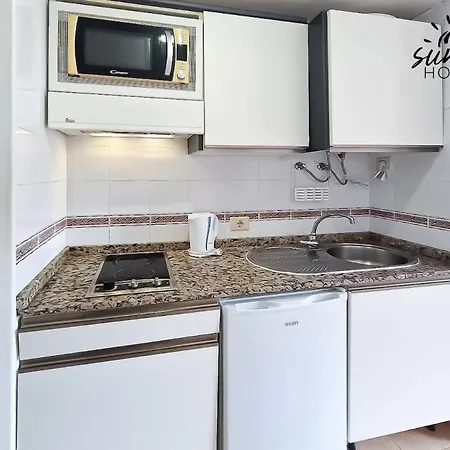 B-rent Oasis Dunas Sunny House Апартаменты *