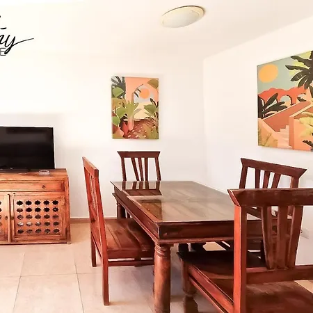 B-rent Oasis Dunas Sunny House Апартаменты